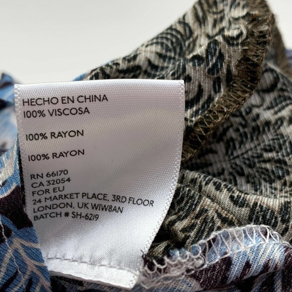 Womens Urban Outfitters Kimchi Blue‎ Floral Size M Shorts Pockets Print NWOT - Picture 6 of 6